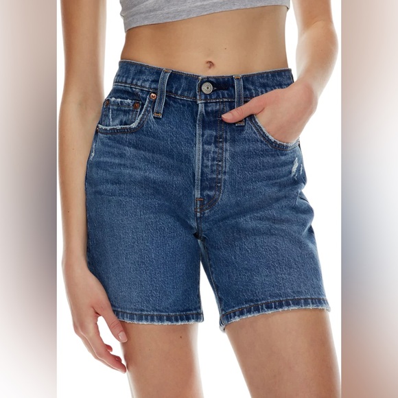 BNWT 501 90s mid Thigh Shorts - Picture 1 of 1